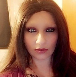 Meet your Posher, Deanna